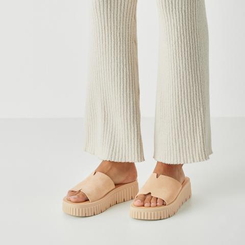 Tamaris Utcai papucs 1-1-27216-44-401