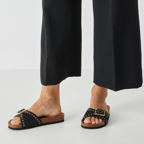 Tamaris Utcai papucs 1-1-27418-46-001