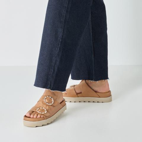 Tamaris Utcai papucs 1-1-27517-46-305