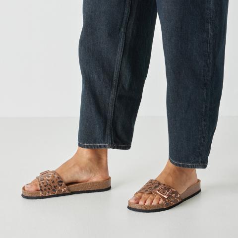 Tamaris Utcai papucs 1-1-27520-42-390