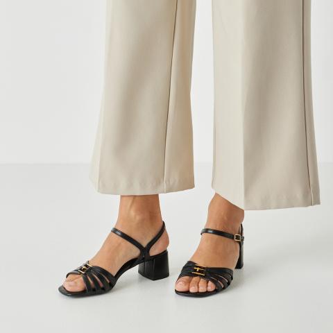 Tamaris Szandál 1-1-28229-46-001