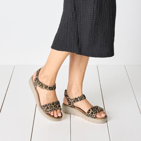 Tamaris Szandál 1-1-28260-42-360